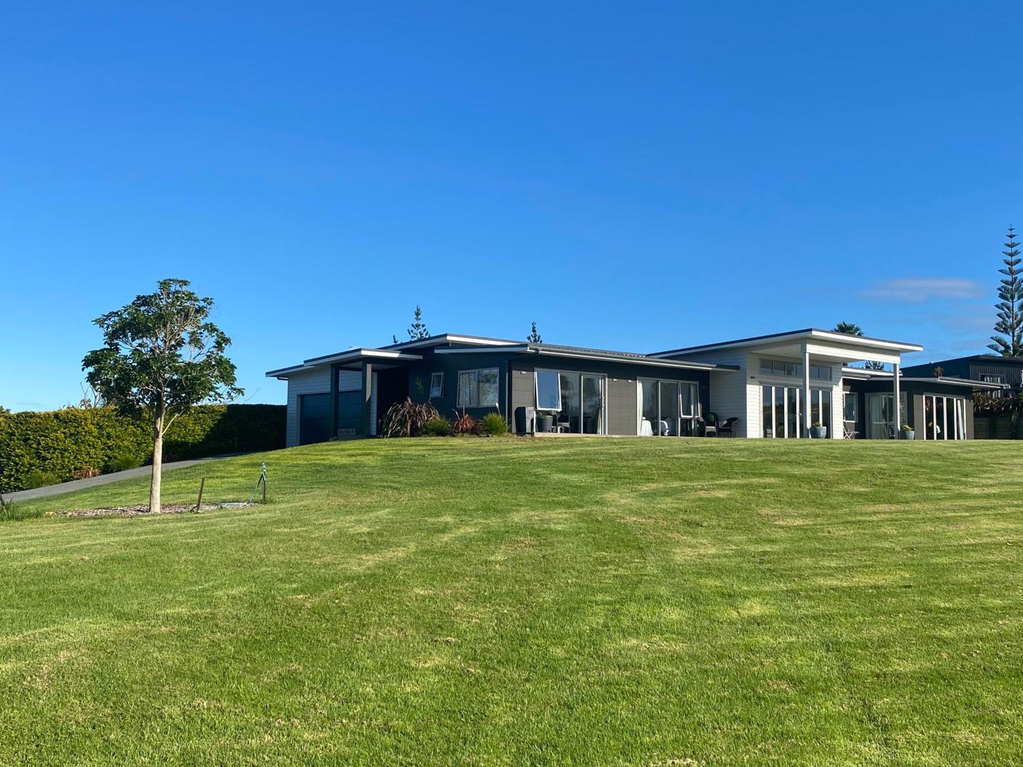 Moko Hiwi Escape Ruakaka - Tui Suite Exterior foto