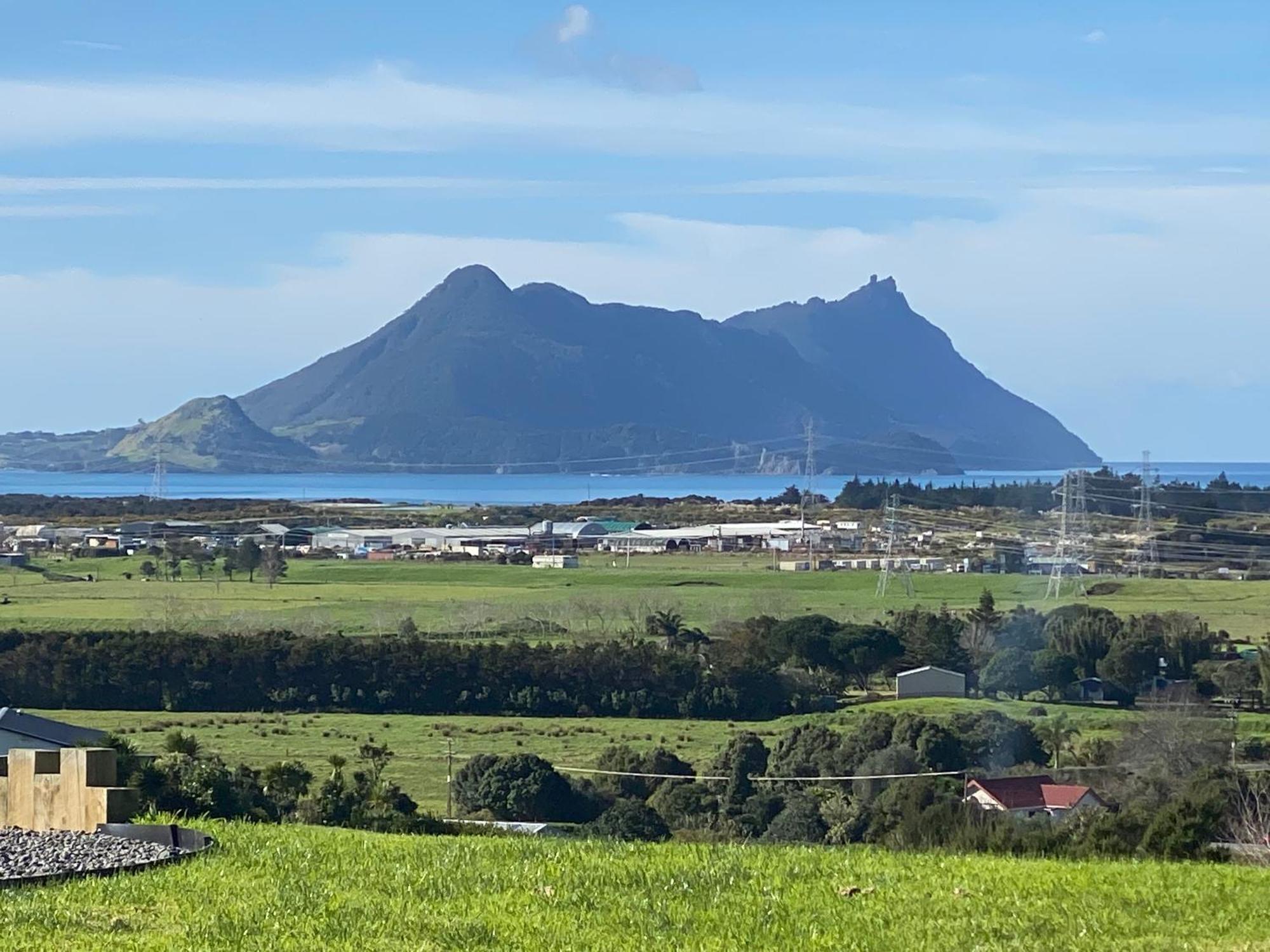 Moko Hiwi Escape Ruakaka - Tui Suite Exterior foto